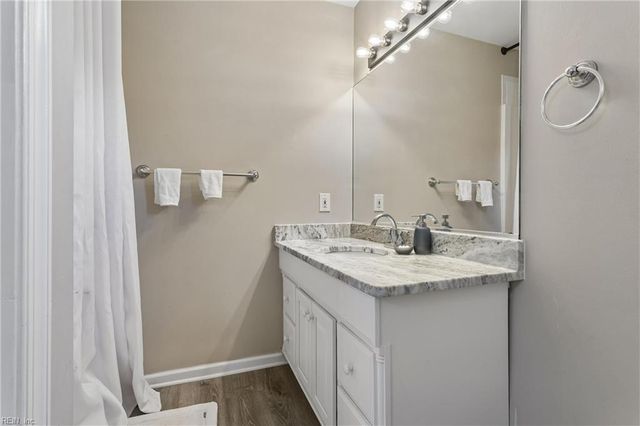 304 Autumn WAY, Yorktown, VA 23693