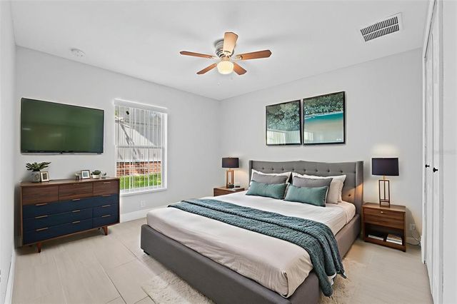 319 AVENUE A, Winter Haven, FL 33881