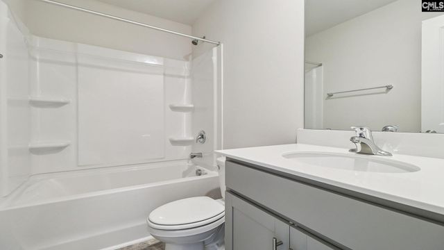 579 Edgetree Drive, Hopkins, SC 29061