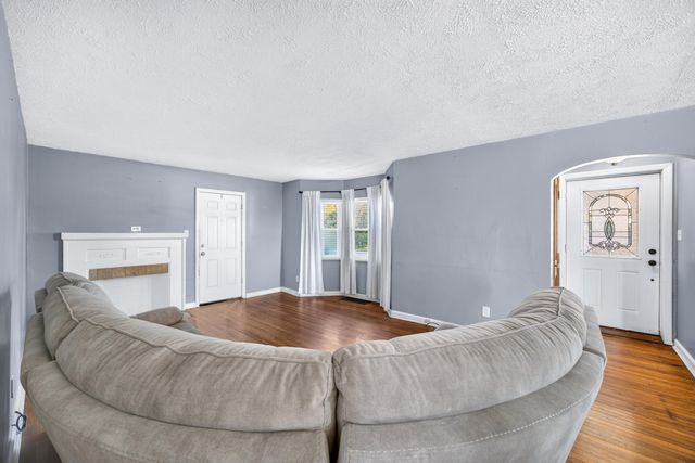 1820 Old N Bend Road, Hebron, KY 41048