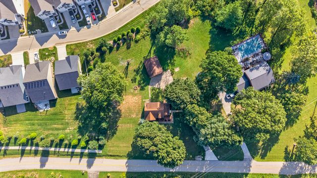 1820 Old N Bend Road, Hebron, KY 41048