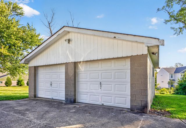 1820 Old N Bend Road, Hebron, KY 41048