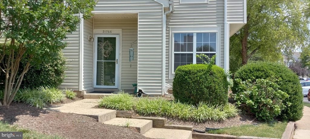 21766 MARIGOLD CIR, Sterling, VA 20164