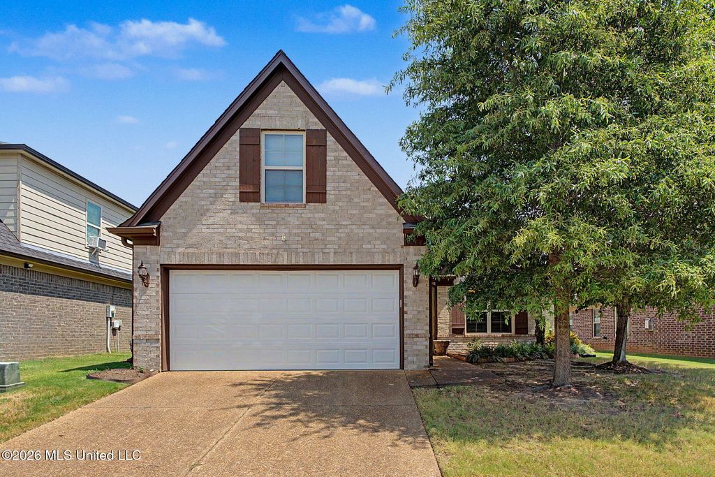 7904 Silverbell Street, Southaven, MS 38671 — exterior