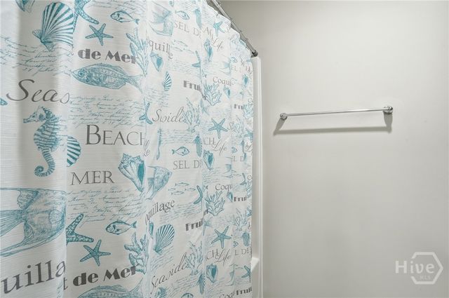 165 Laguna Way, Savannah, GA 31405