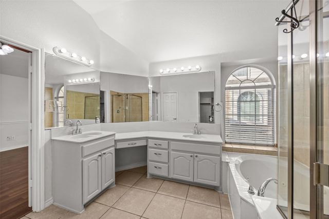 2217 Trickling Creek Drive, Garland, TX 75041