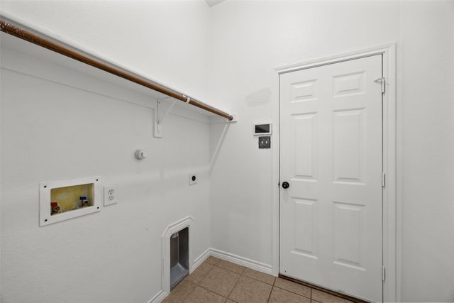 2217 Trickling Creek Drive, Garland, TX 75041