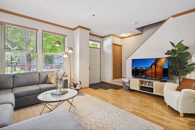600 N 2nd St 100, Minneapolis, MN 55401
