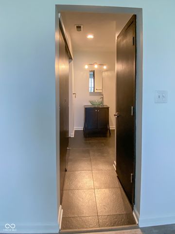 9467 Wimbledon Court, Indianapolis, IN 46250