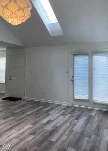 9467 Wimbledon Court, Indianapolis, IN 46250