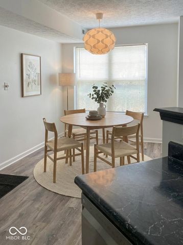 9467 Wimbledon Court, Indianapolis, IN 46250