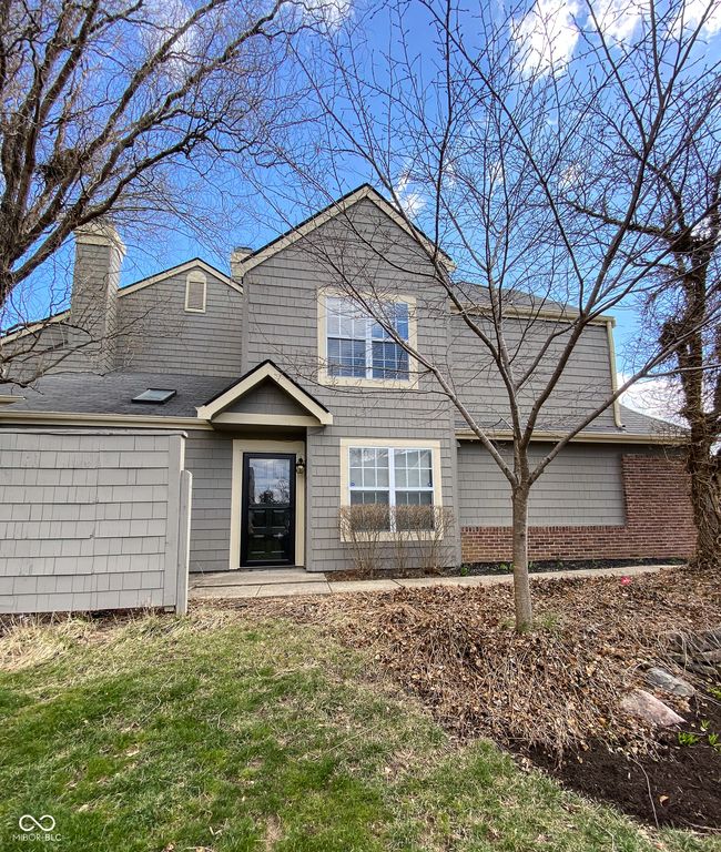 9467 Wimbledon Court, Indianapolis, IN 46250