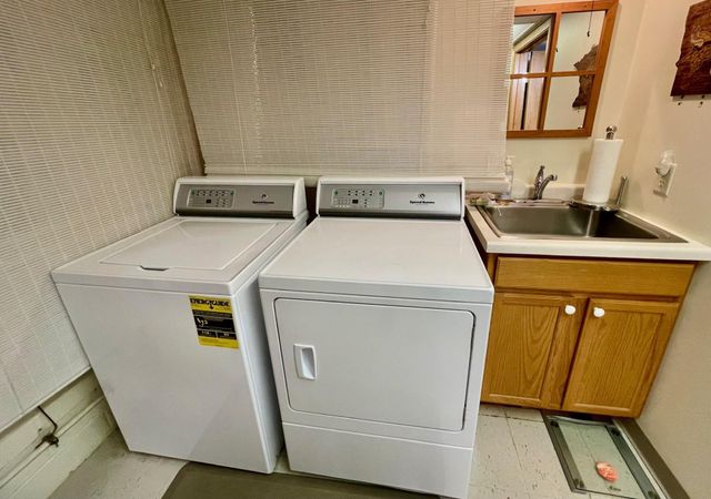 804 22nd Street NW, Austin, MN 55912