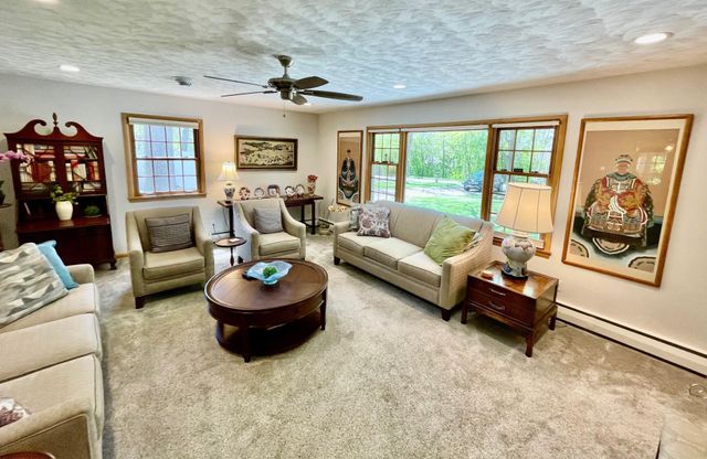 804 22nd Street NW, Austin, MN 55912