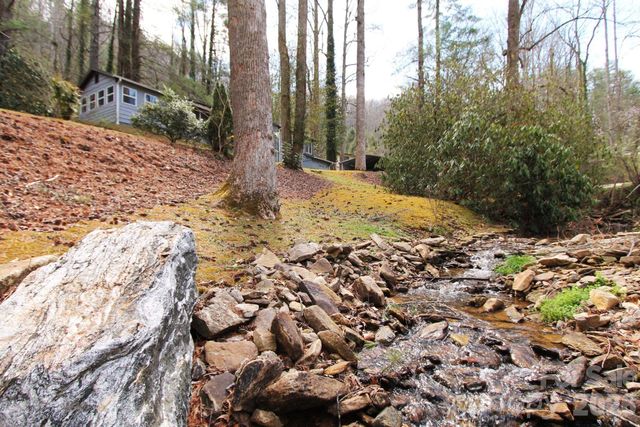 407 Turley Falls Road, Hendersonville, NC 28739