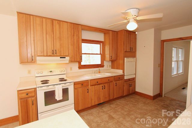 407 Turley Falls Road, Hendersonville, NC 28739