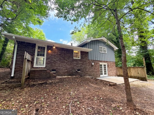 1271 Seven Springs Circle, Marietta, GA 30068