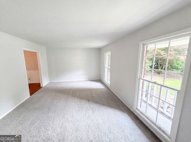 1271 Seven Springs Circle, Marietta, GA 30068