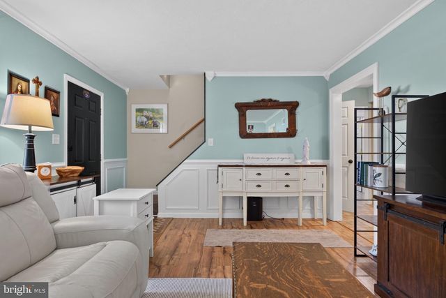 49 E LAKEVIEW DR, Littlestown, PA 17340