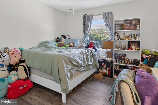 49 E LAKEVIEW DR, Littlestown, PA 17340