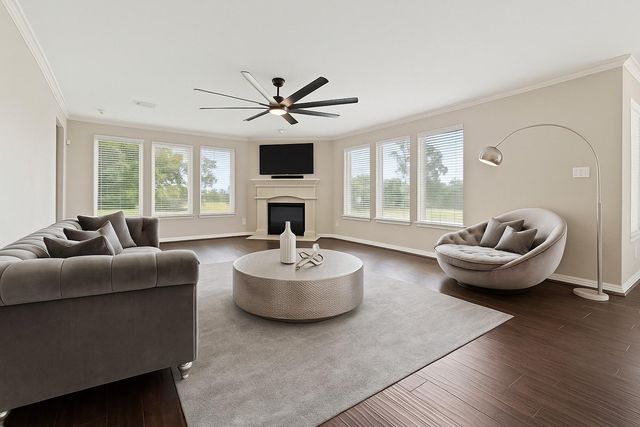 4502 Creek Point Lane, Missouri City, TX 77459