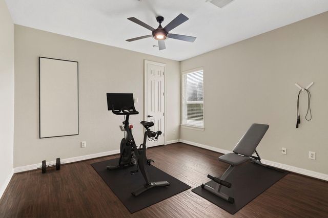 4502 Creek Point Lane, Missouri City, TX 77459