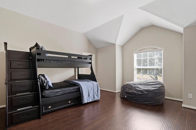 4502 Creek Point Lane, Missouri City, TX 77459