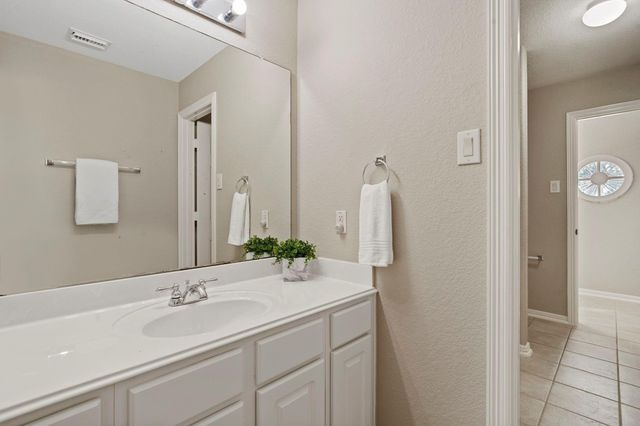 4502 Creek Point Lane, Missouri City, TX 77459