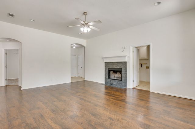 116 Cinnamon Court, Weatherford, TX 76088