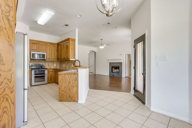 116 Cinnamon Court, Weatherford, TX 76088