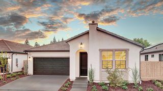 2439 E O'keefe Drive, Fresno, CA 93720