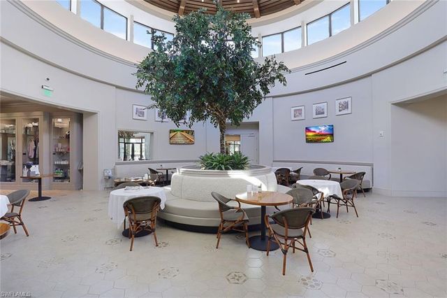 6125 Reserve CIR 1903, Naples, FL 34119