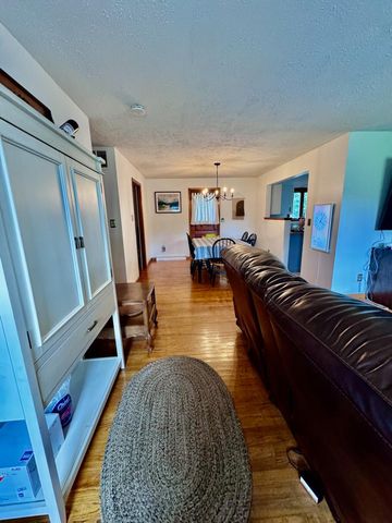 6305 Liberty Road N, Powell, OH 43065