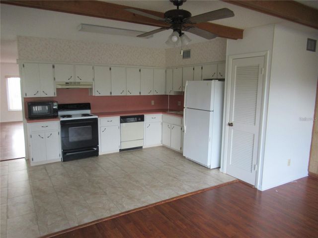 2286 NORWEGIAN 66, Clearwater, FL 33763