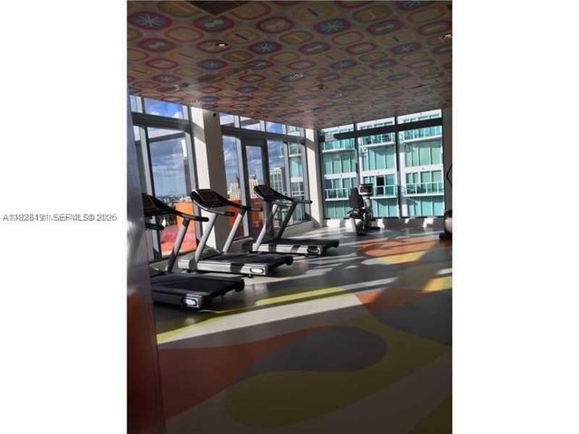 31 SE 6th St 1804, Miami, FL 33131