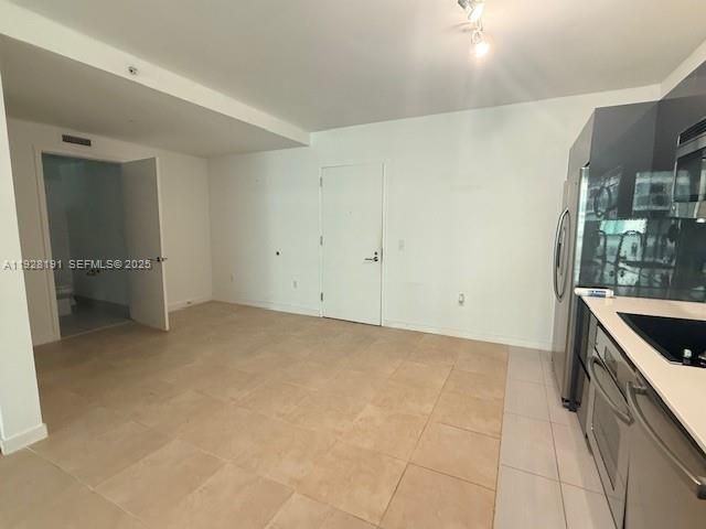 31 SE 6th St 1804, Miami, FL 33131