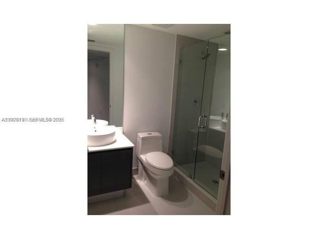 31 SE 6th St 1804, Miami, FL 33131