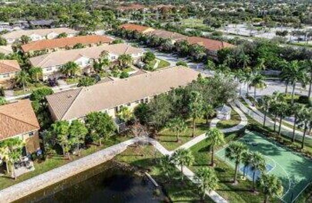 5977 Monterra Club Drive, Lake Worth, FL 33463