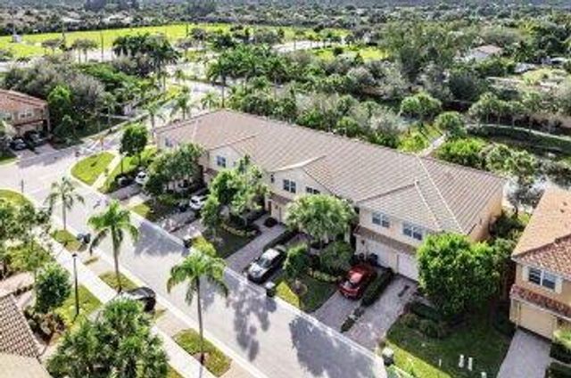 5977 Monterra Club Drive, Lake Worth, FL 33463