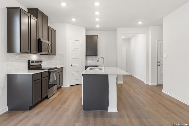 9306 HAGENBUCH HILL, Converse, TX 78109