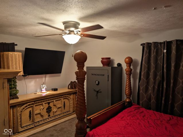 1828 Norwood Way, Anderson, IN 46011