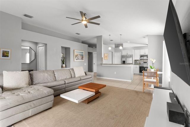 7619 CRESCENT PALM DRIVE, Wesley Chapel, FL 33545