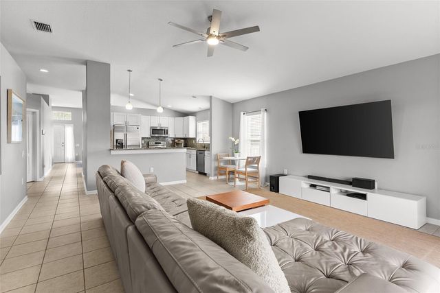 7619 CRESCENT PALM DRIVE, Wesley Chapel, FL 33545