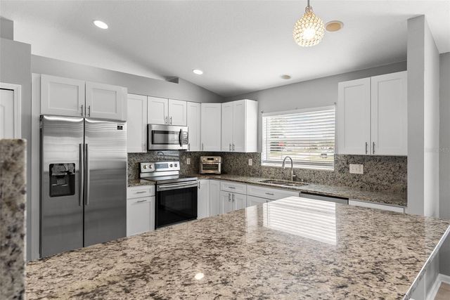 7619 CRESCENT PALM DRIVE, Wesley Chapel, FL 33545