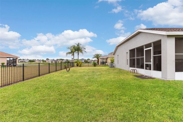 7619 CRESCENT PALM DRIVE, Wesley Chapel, FL 33545