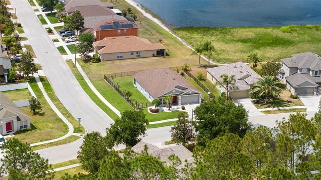 7619 CRESCENT PALM DRIVE, Wesley Chapel, FL 33545