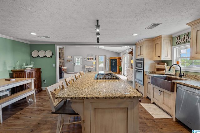 3204 COUNTY ROAD 43, Wadley, AL 36276