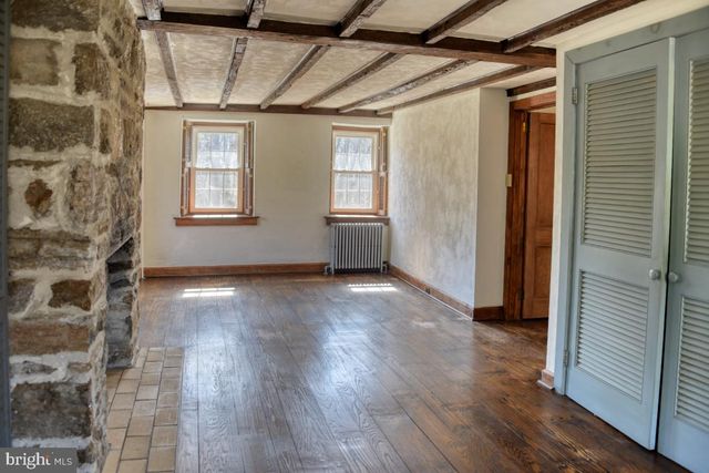 650 SPRUCE DR, West Chester, PA 19382