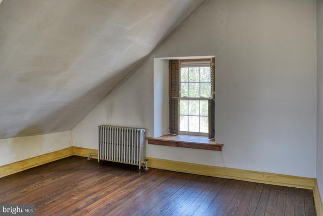 650 SPRUCE DR, West Chester, PA 19382