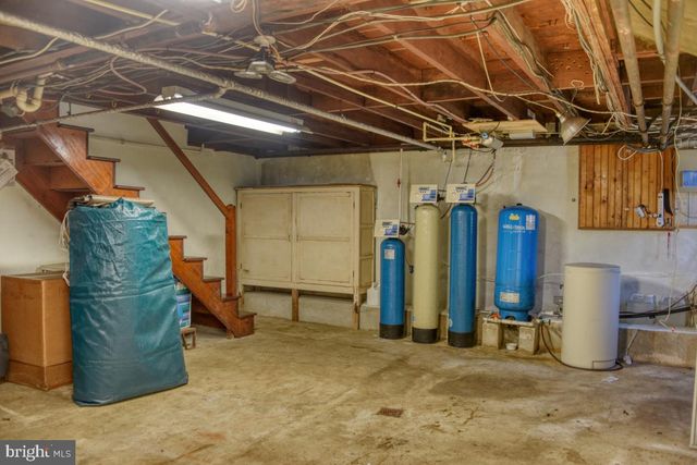 650 SPRUCE DR, West Chester, PA 19382